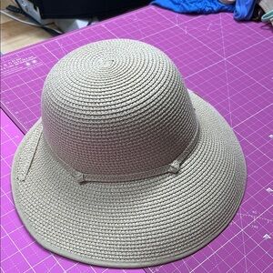 Elegant Tan Women's Sun Hat